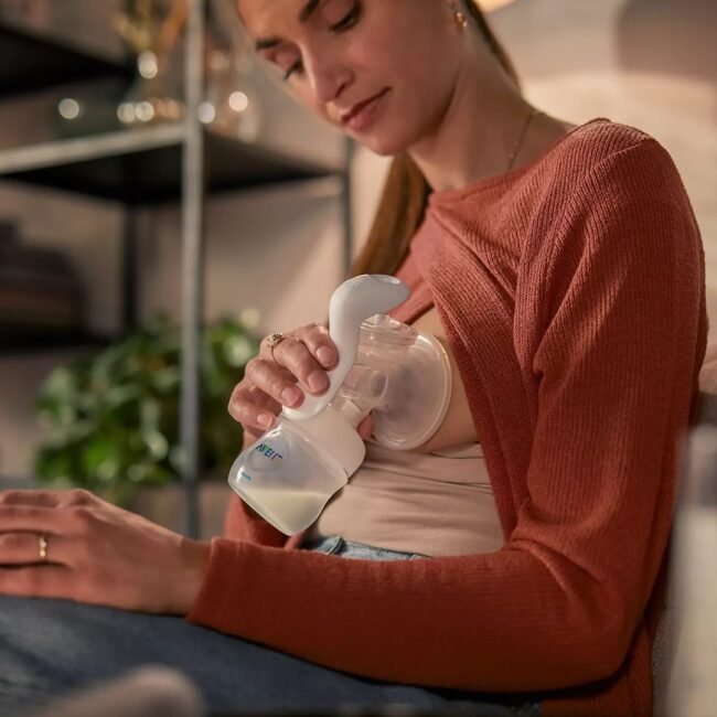 6-Carrousel-MANUAL-BREAST-PUMP-STANDARD-SCF430-10-1.jpg